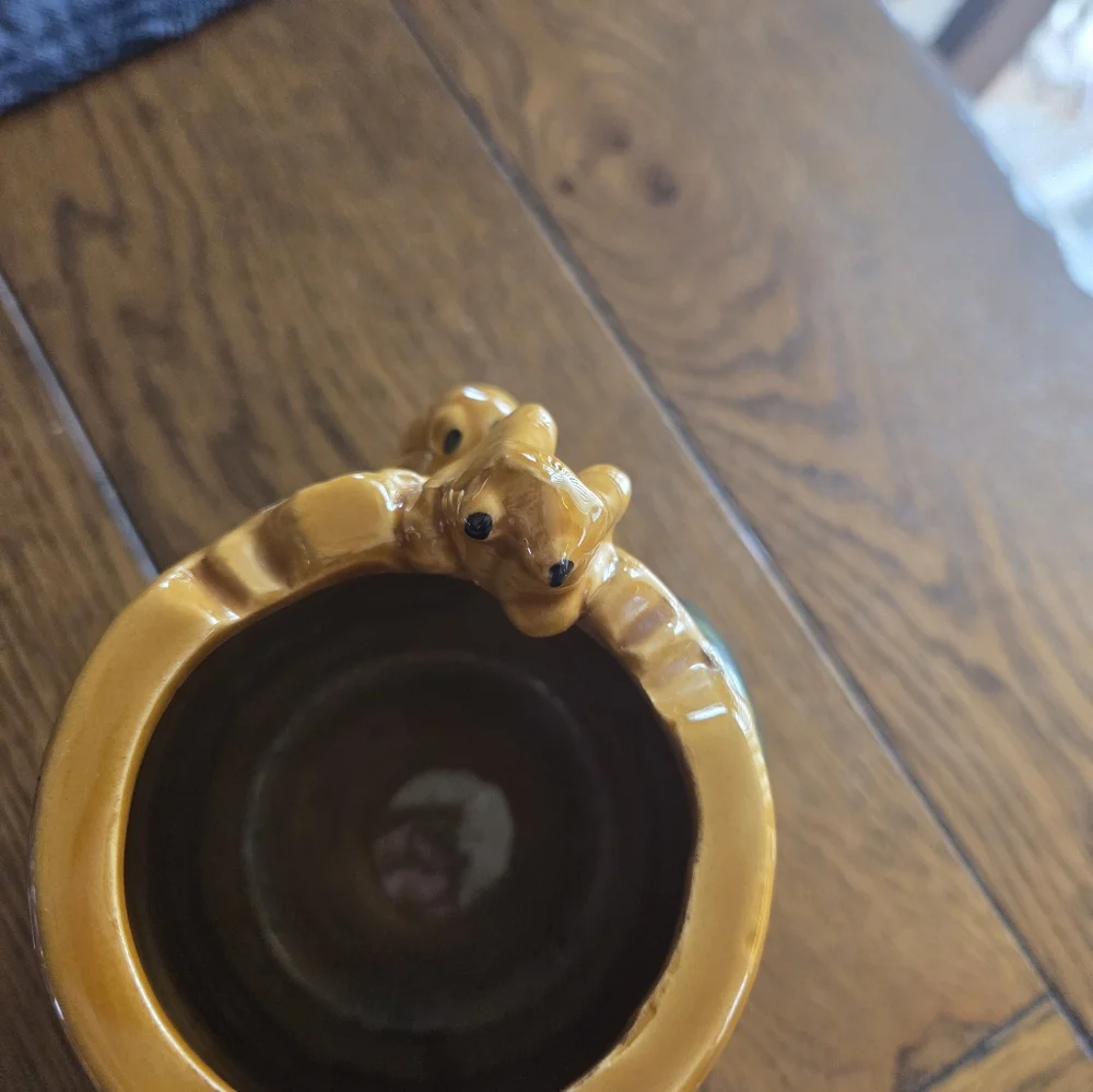 Vintage Majolica Frog & Lucky Bamboo Planter